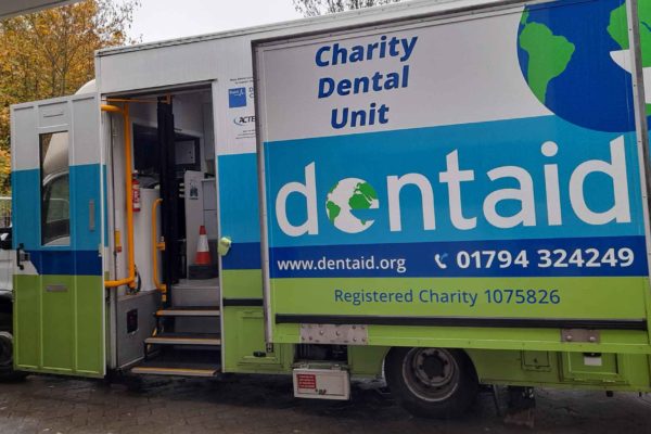 Dentaid homeless