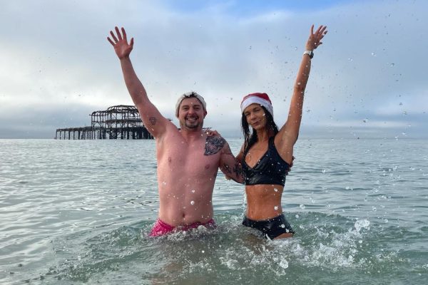 Driving home for Christmas – dental nurse surprised with plane ticket to see family